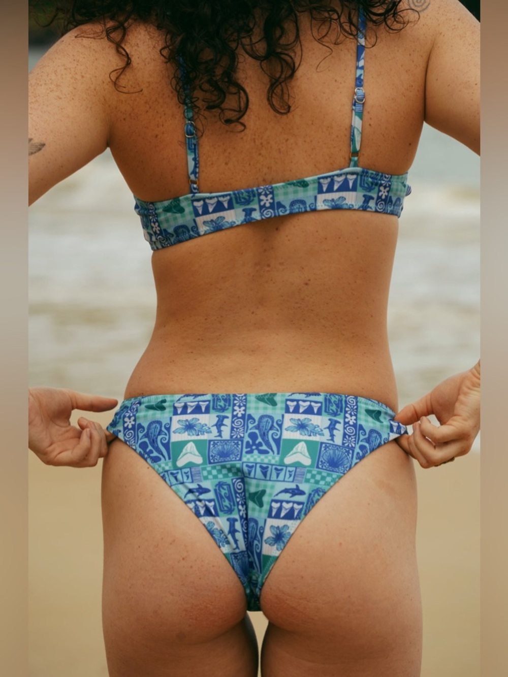 Hazen Swimwear Kennedy Bottoms - Shark Bait